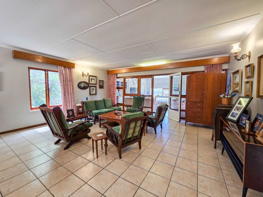 3 Bedroom Property for Sale in Stilbaai Wes Western Cape